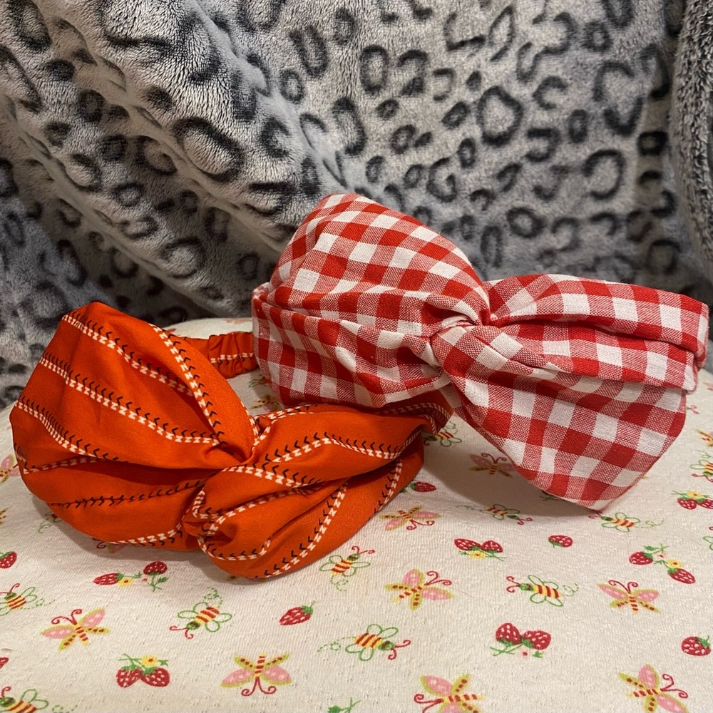 TWO Headbands/Bandeaus